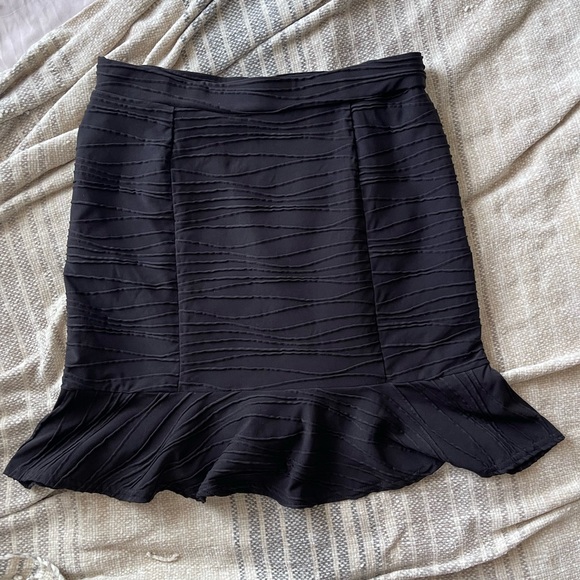 brody myles Dresses & Skirts - Black peplum skirt (midi/mini)